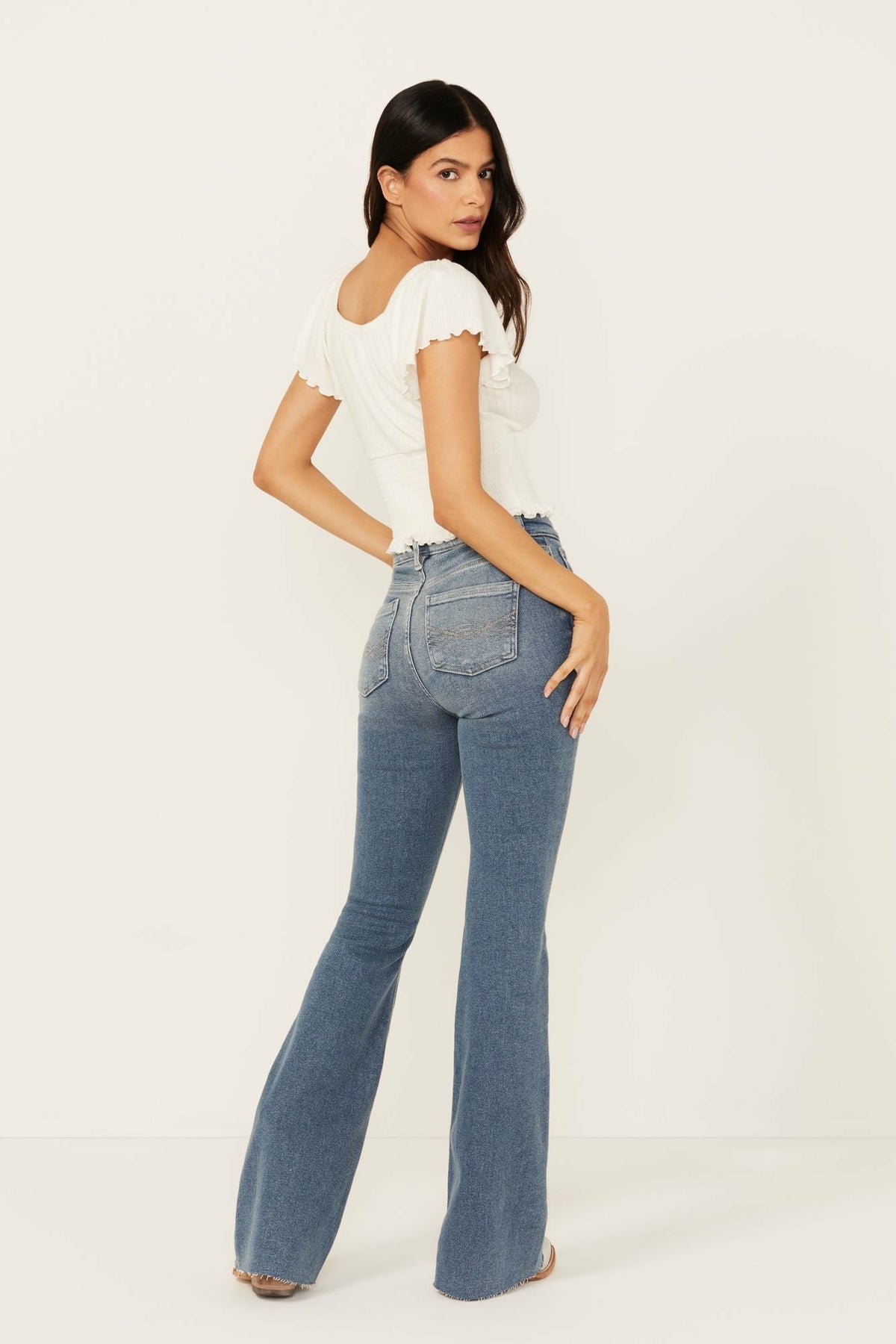 Idyllwind Women | Barnwell Medium Wash High Rise Flare Stretch Denim Jeans