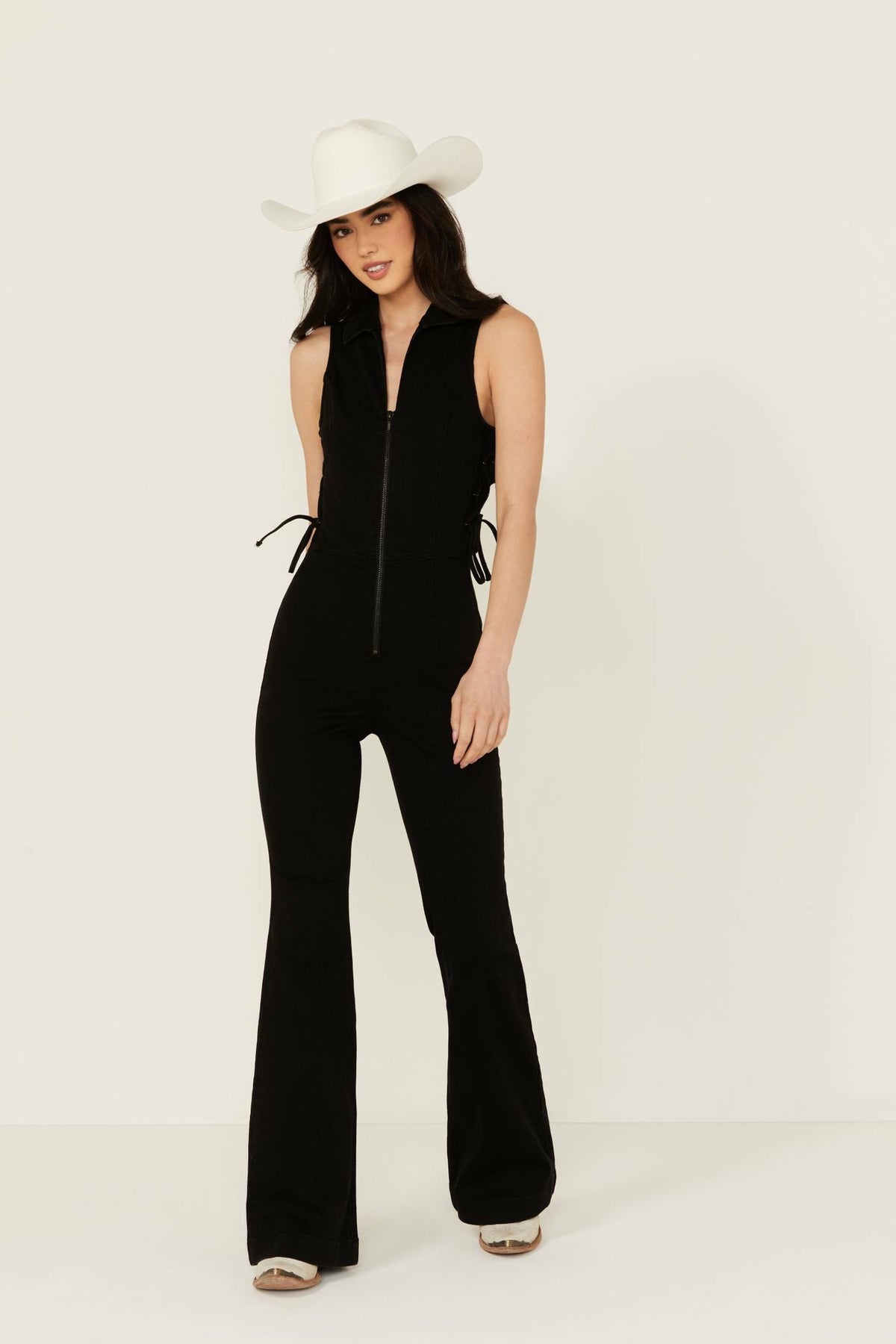 Idyllwind Women | Lawson Stretch Lace Detail Flare Jumpsuit