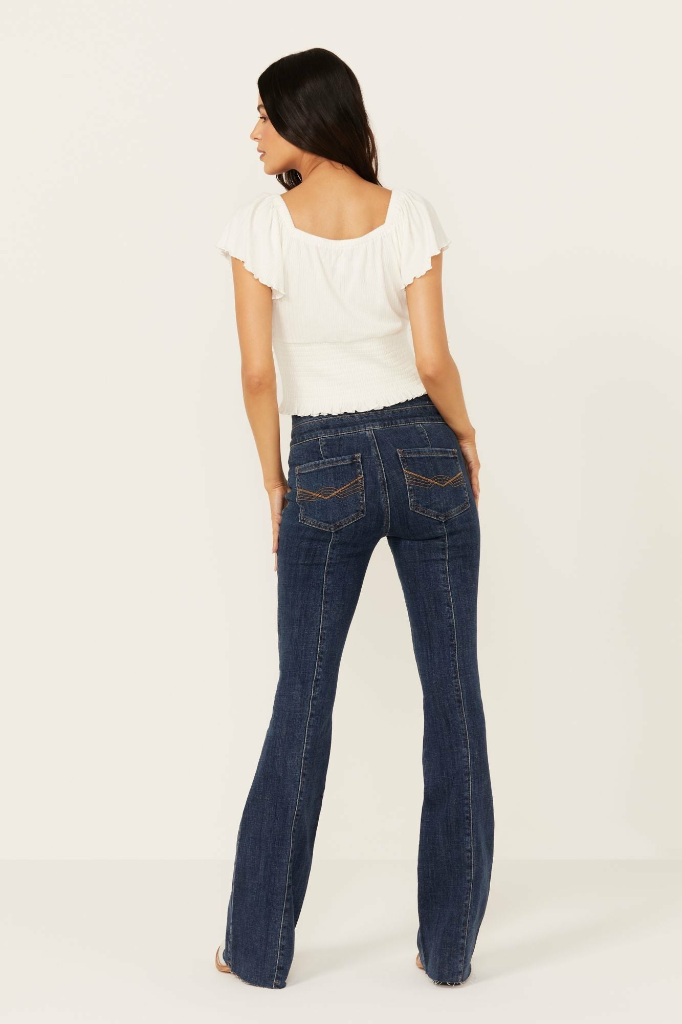 Idyllwind Women | La Vista Dark Wash Legend High Rise Bootcut Comfort Stretch Denim Jeans