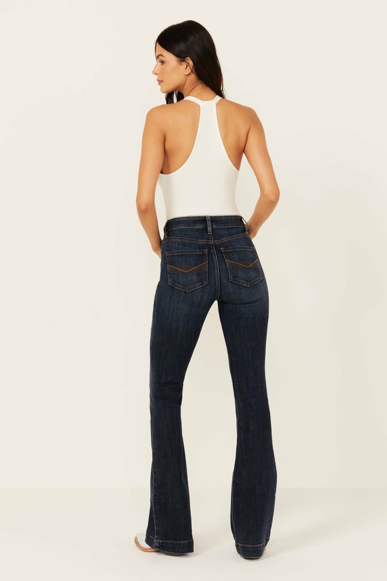 Idyllwind Women | Hermosa Dark Wash High Rise Bootcut Horsebit Comfort Stretch Denim Jeans
