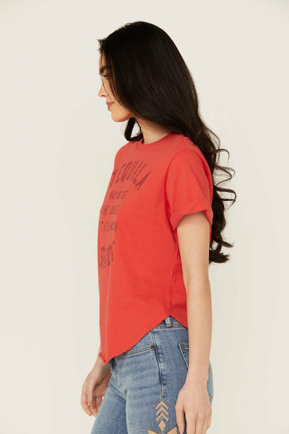 Idyllwind Women | Rundle Tequila Shot Short Sleeve Graphic Tee