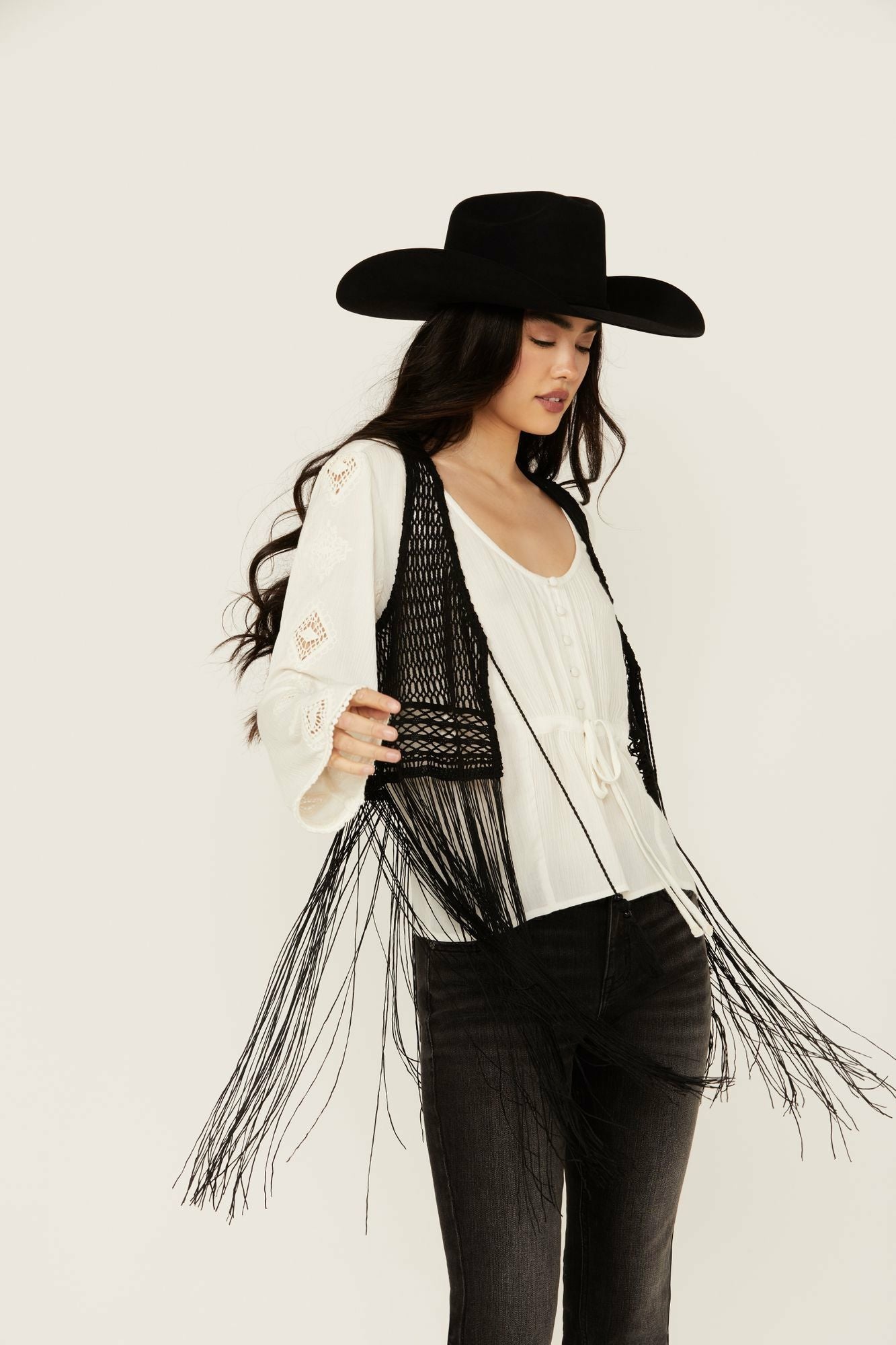 Idyllwind Women | Hawls Crochet Fringe Vest