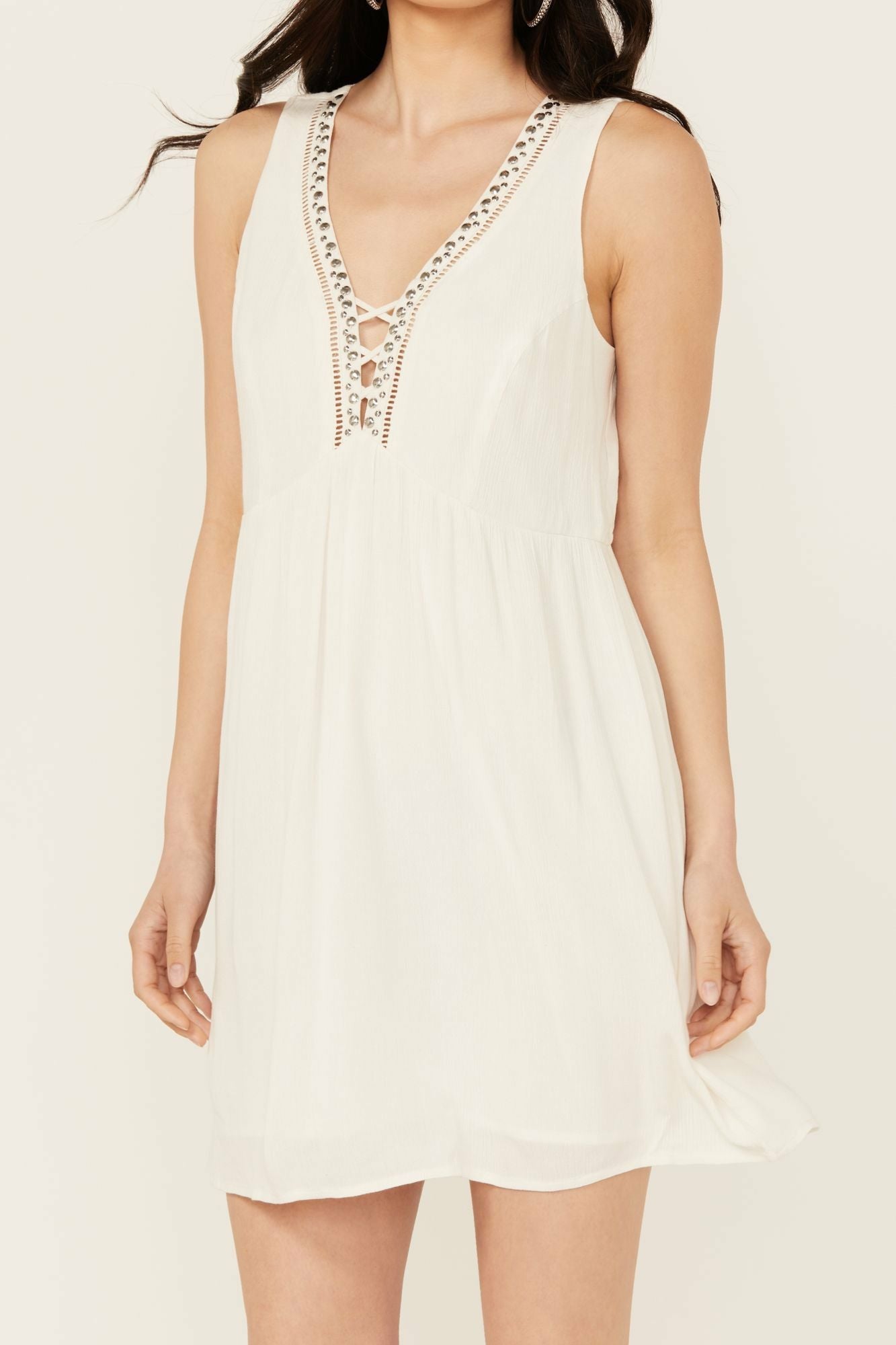 Idyllwind Women | Winfrey Criss Cross Front Embellished Dress