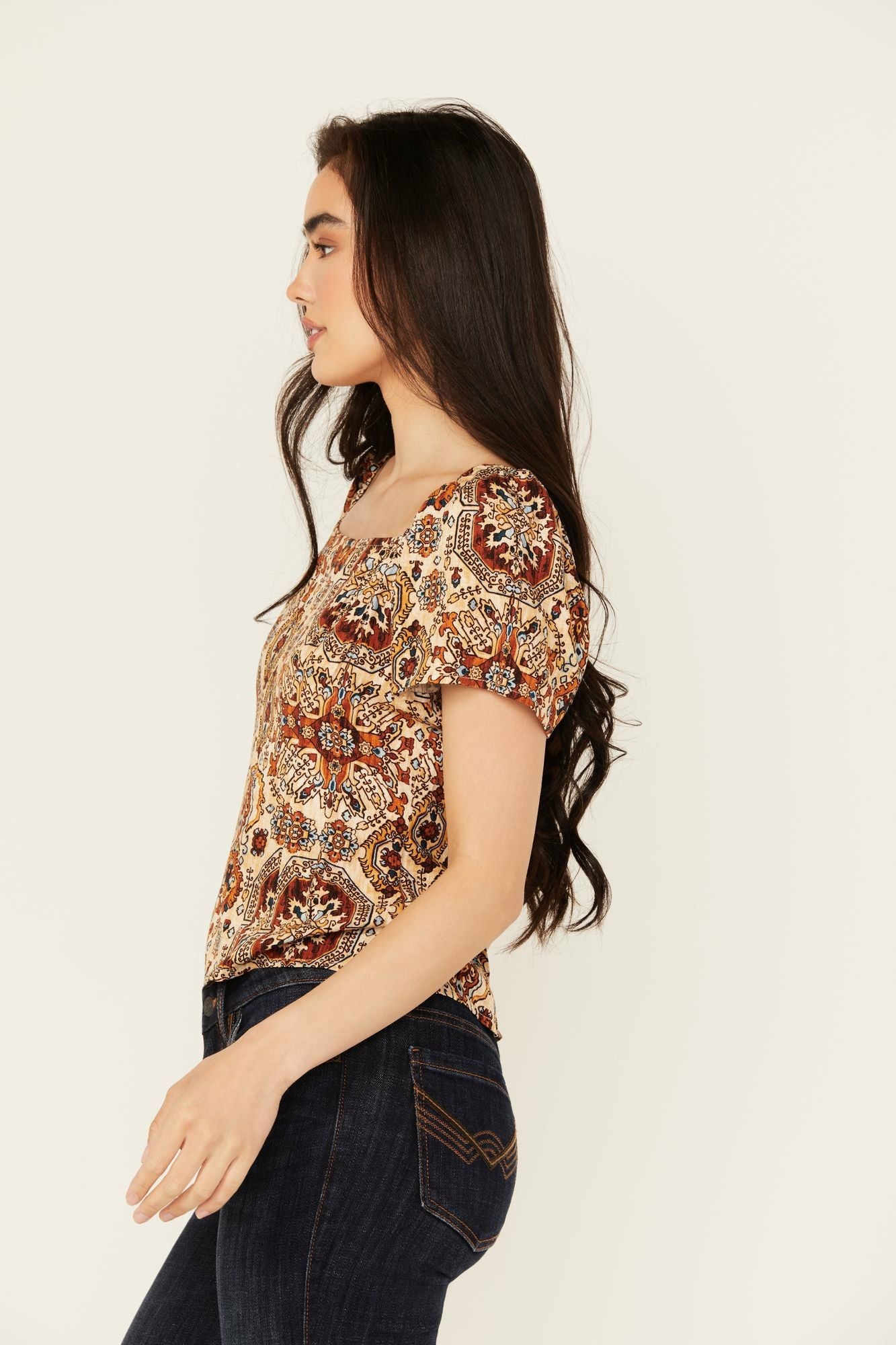 Idyllwind Women | Slaydon Tapestry Print Short Sleeve Shirt