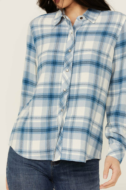 Idyllwind Women | Viola Featherlight Blue Plaid Print Pearl Snap Western Shirt