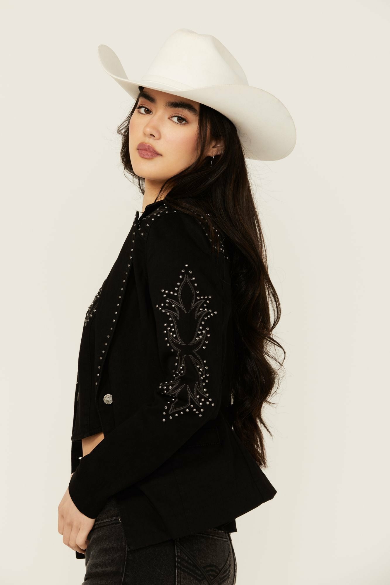 Idyllwind Women | Burbank Embroidered and Studded Super Stretch Blazer
