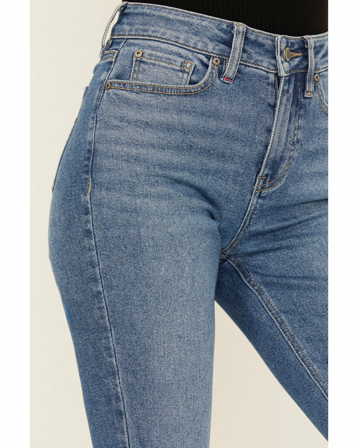 Idyllwind Women | Midland Medium Wash Legend High Rise Bootcut Super Stretch Denim Jeans