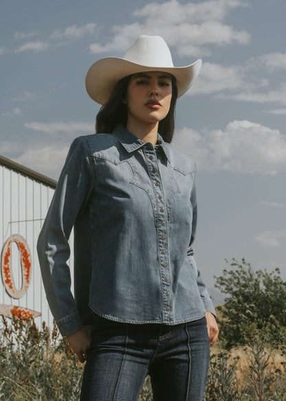 Idyllwind Women | Huckleberry Medium Wash Long Sleeve Snap Western Shirt
