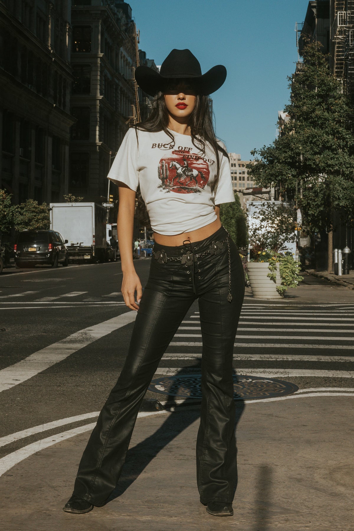Idyllwind Women | Buck Off and Find Out Short Sleeve Graphic Tee